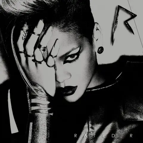 Rihanna — Hard feat. Young Jeezy